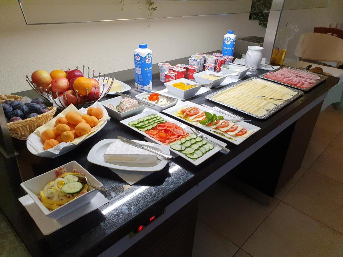 פרלאך Gasthof Hotel Zur Post מראה חיצוני תמונה