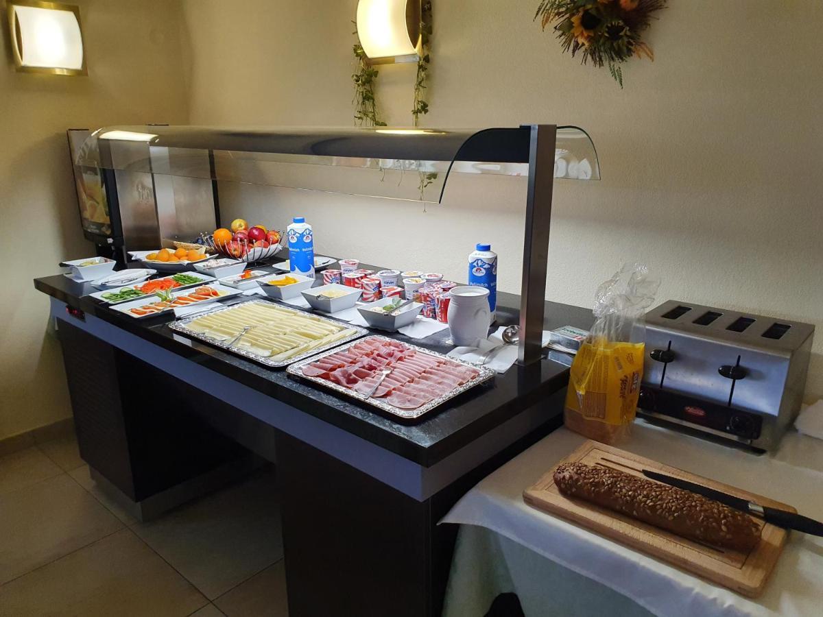 פרלאך Gasthof Hotel Zur Post מראה חיצוני תמונה