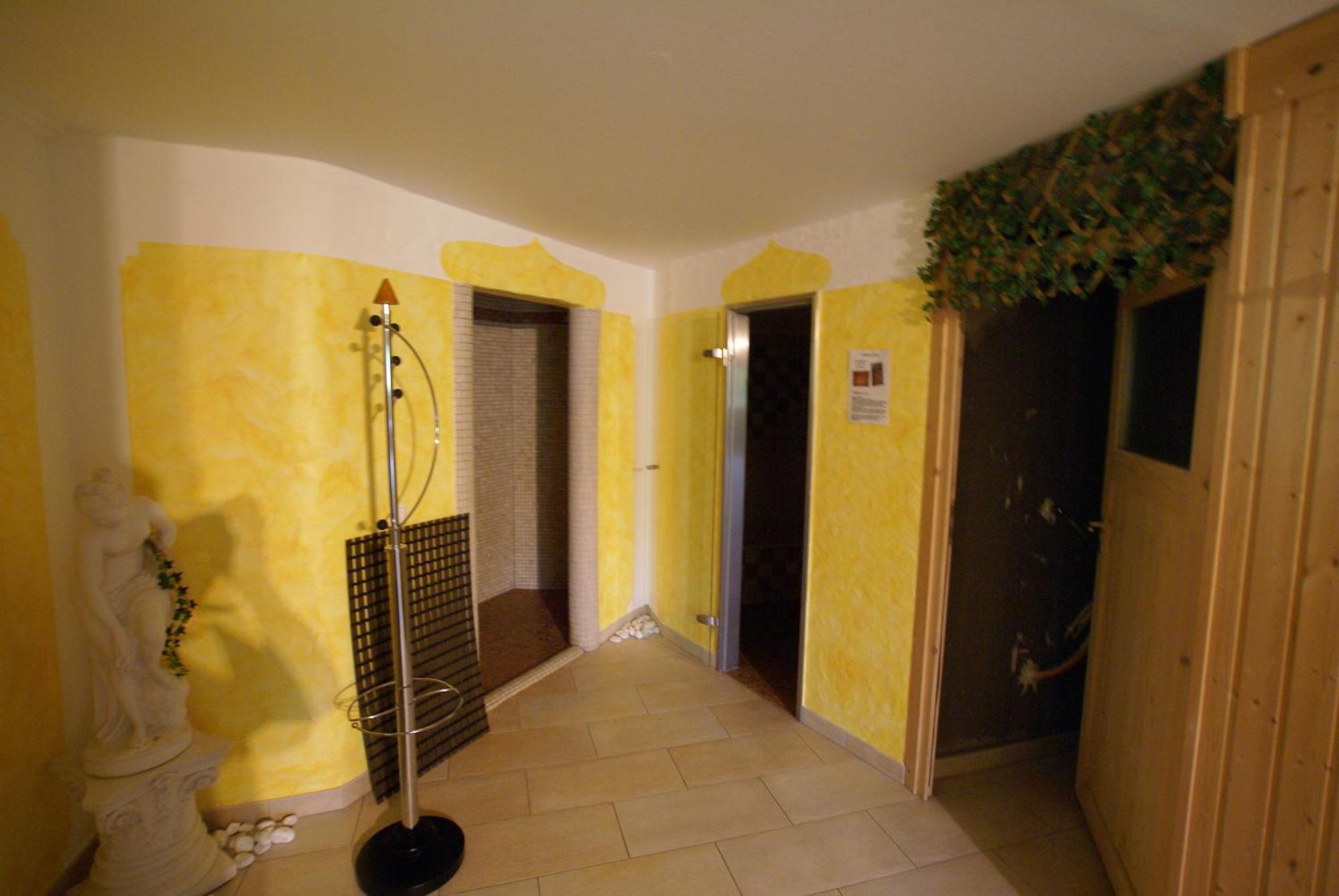 פרלאך Gasthof Hotel Zur Post מראה חיצוני תמונה